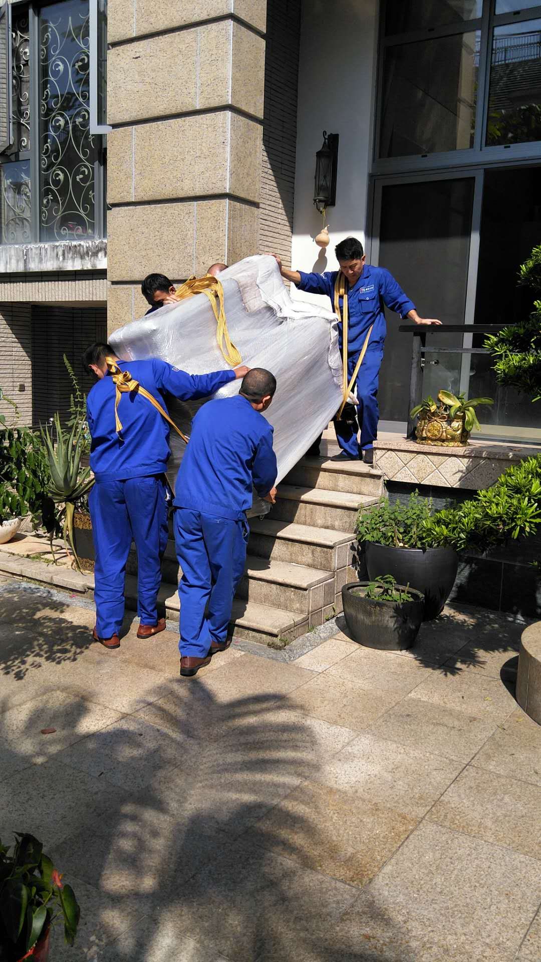 ���ڸ��ٰ���