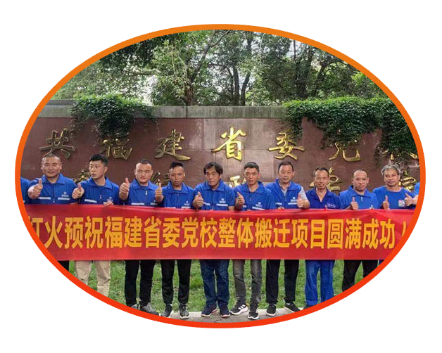 ������У